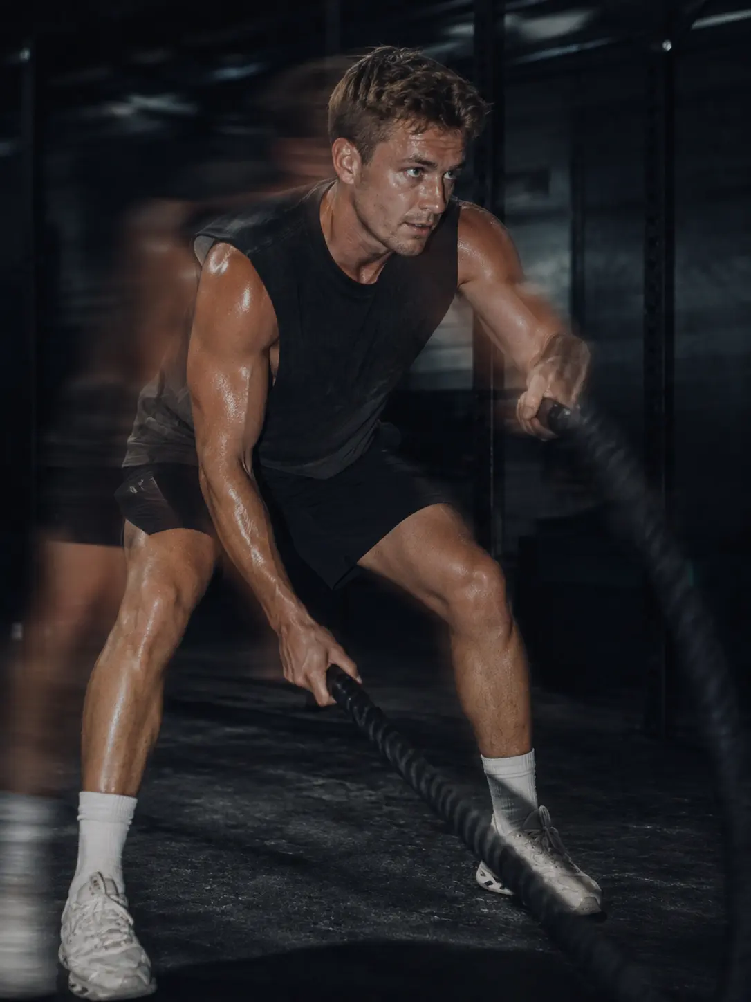 Battle ropes mid-wave